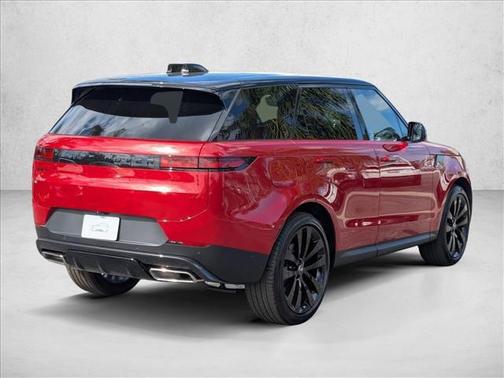 2025 Land Rover Range Rover Sport SE