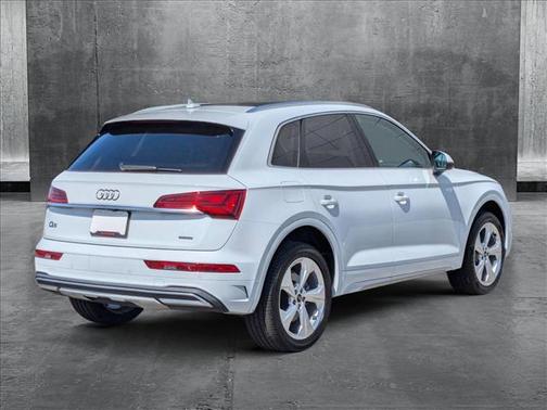 2021 Audi Q5 45 Premium Plus