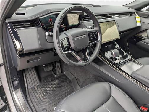 2025 Land Rover Range Rover Sport SE