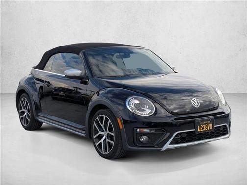 2018 Volkswagen Beetle 2.0T Dune