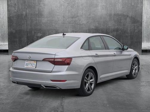 2021 Volkswagen Jetta 1.4T R-Line