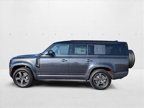2025 Land Rover Defender 130 P400 S