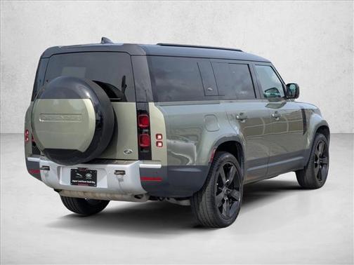 2023 Land Rover Defender 130 SE