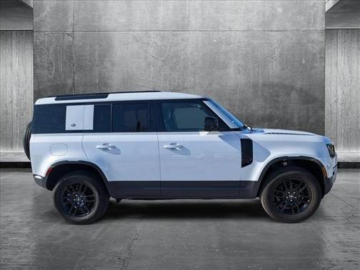 2023 Land Rover Defender 110 S