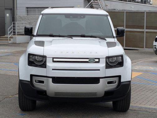 2023 Land Rover Defender 110 S