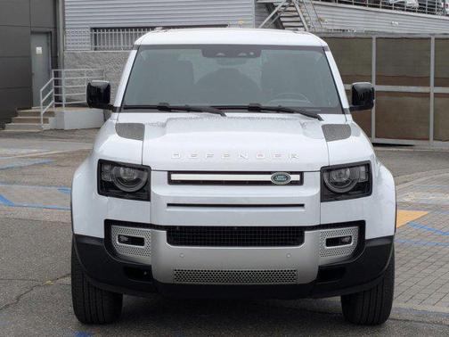 2023 Land Rover Defender 110 S
