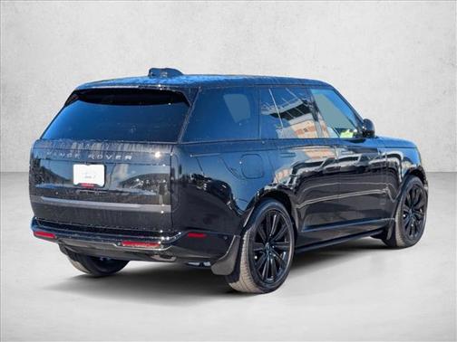 2025 Land Rover Range Rover P550e SE