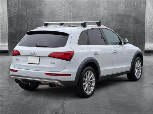 2017 Audi Q5 2.0T Premium Plus