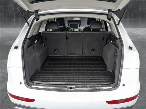 2017 Audi Q5 2.0T Premium Plus