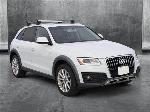 2017 Audi Q5 2.0T Premium Plus