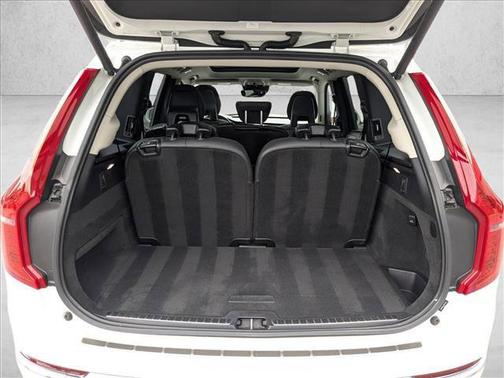 2021 Volvo XC90 Recharge Plug-In Hybrid T8 Inscription 7 Passenger