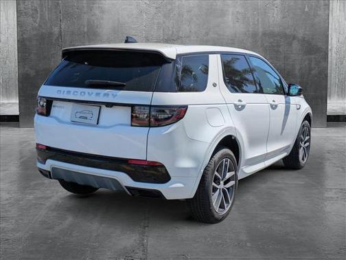 2025 Land Rover Discovery Sport S