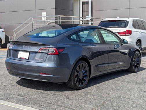 2023 Tesla Model 3 Performance