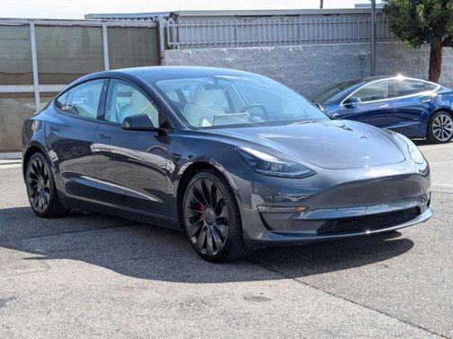 2023 Tesla Model 3 Performance