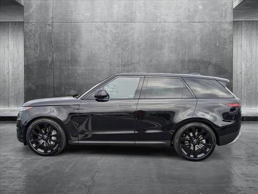 2025 Land Rover Range Rover Sport SE
