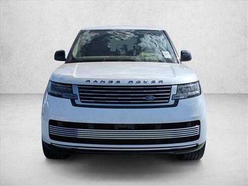 2025 Land Rover Range Rover P615 SV