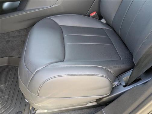 2026 Land Rover Range Rover Sport SE