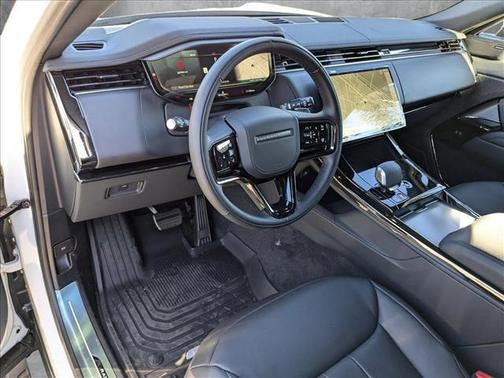 2025 Land Rover Range Rover Sport SE
