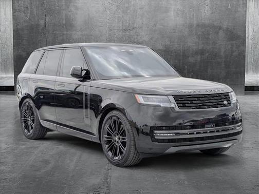 2025 Land Rover Range Rover P400 SE