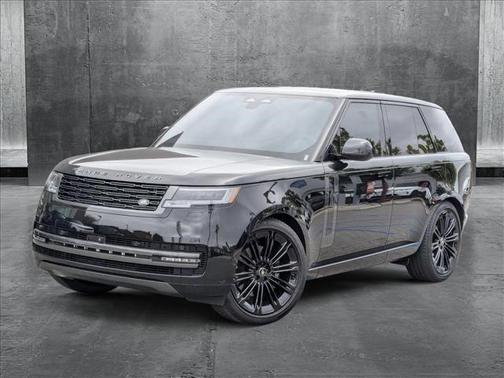 2025 Land Rover Range Rover P400 SE