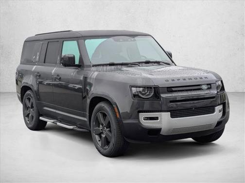 2023 Land Rover Defender 130 SE
