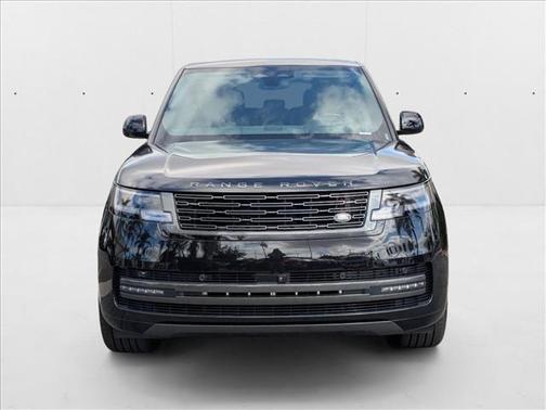 2025 Land Rover Range Rover P400 SE 7 Seat
