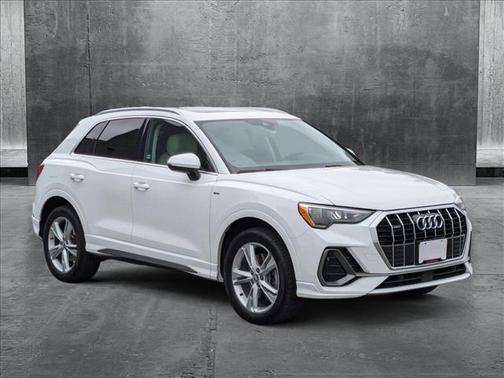 2021 Audi Q3 45 S line Premium