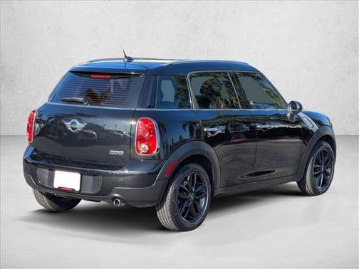 2012 MINI Cooper Countryman Base