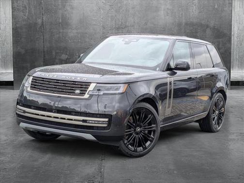 2025 Land Rover Range Rover P530 SE