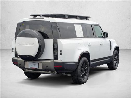 2026 Land Rover Defender P300 S