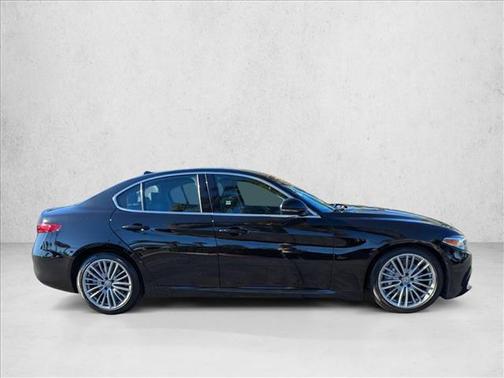 2017 Alfa Romeo Giulia Ti