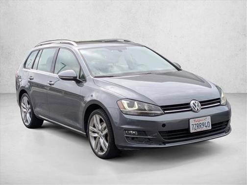 2015 Volkswagen Golf SportWagen TDI SEL 4-Door