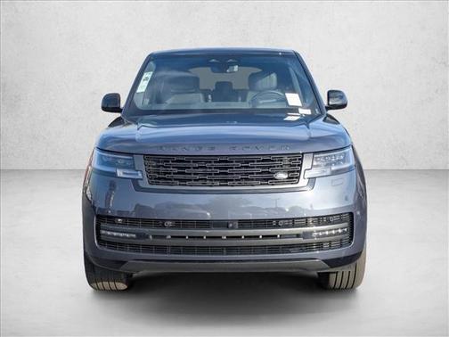 2025 Land Rover Range Rover P530 SE