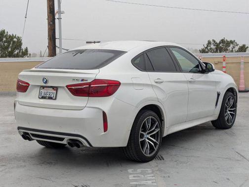 Mineral White Metallic 2015 BMW X6 M AWD 4dr
