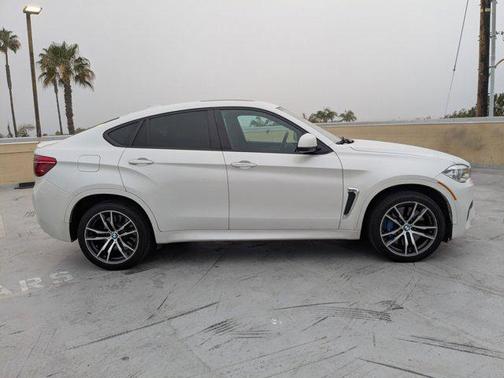Mineral White Metallic 2015 BMW X6 M AWD 4dr