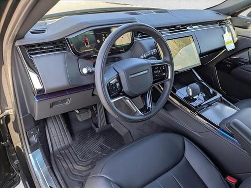 2025 Land Rover Range Rover Sport SE