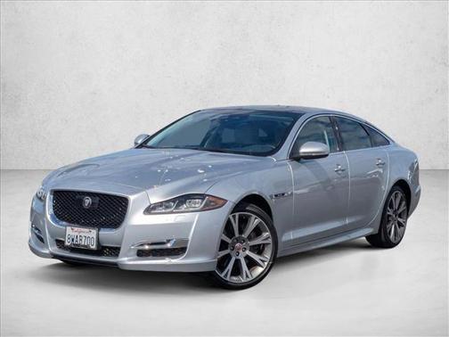2018 Jaguar XJ XJ R-Sport