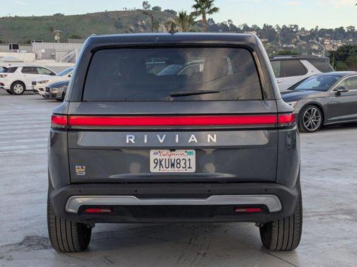 2024 Rivian R1S Adventure Quad Motor Large Pack