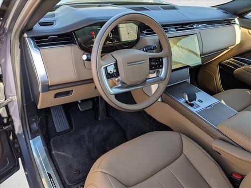 2026 Land Rover Range Rover P400 SE