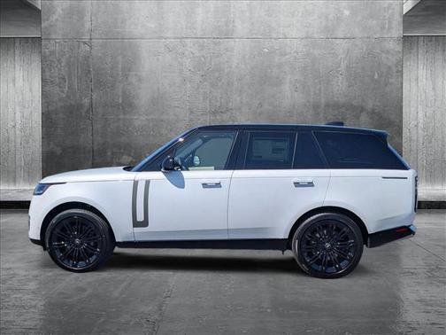 2025 Land Rover Range Rover P530 SE