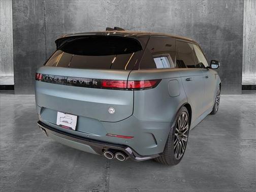 2025 Land Rover Range Rover Sport P635 SV Edition Two