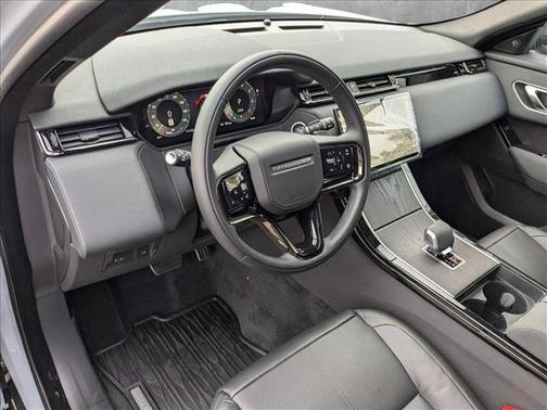 2025 Land Rover Range Rover Velar P250 SE R-Dynamic