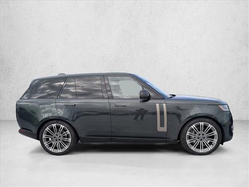 Green 2025 Land Rover Range Rover P400 SE