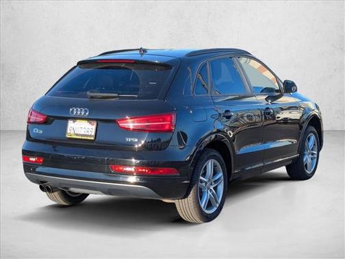 2017 Audi Q3 2.0T Premium