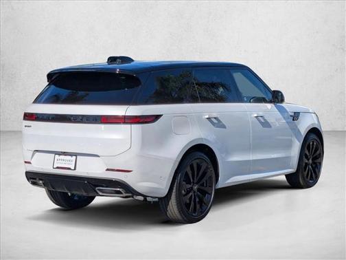 2025 Land Rover Range Rover Sport SE
