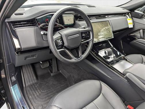 2025 Land Rover Range Rover Sport SE
