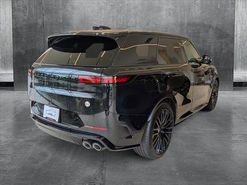 2025 Land Rover Range Rover Sport P635 SV Edition Two