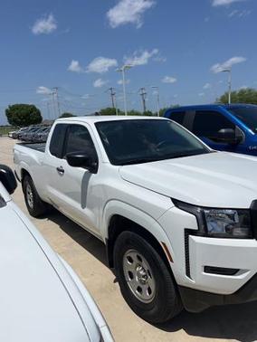 2023 Nissan Frontier S