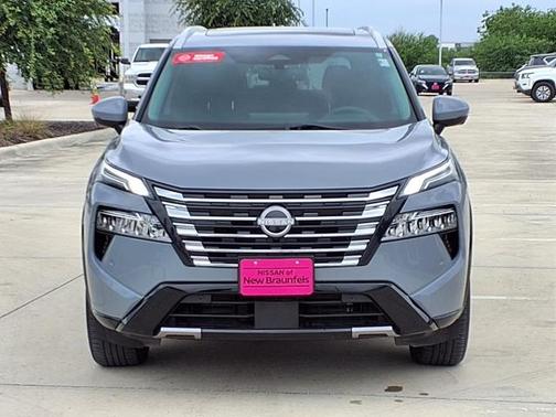 2024 Nissan Rogue Platinum