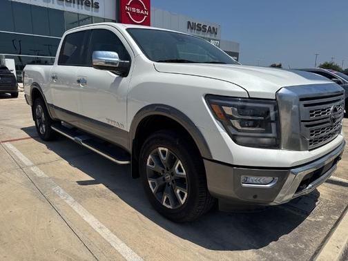 2024 Nissan Titan Platinum Reserve